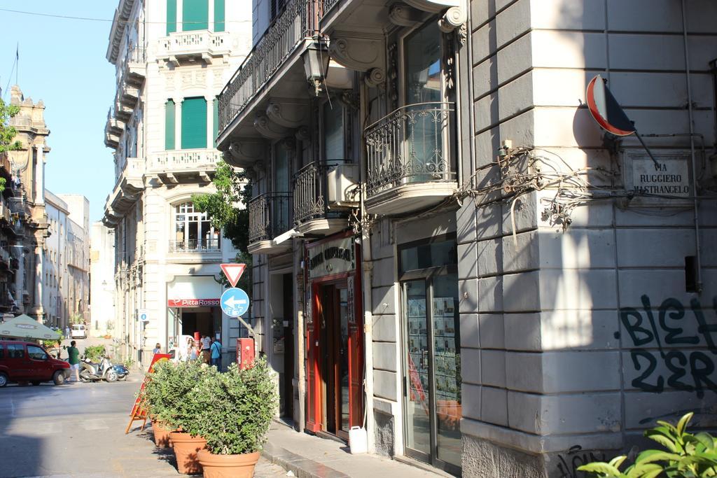 Apartment Basile Palermo Bilik gambar
